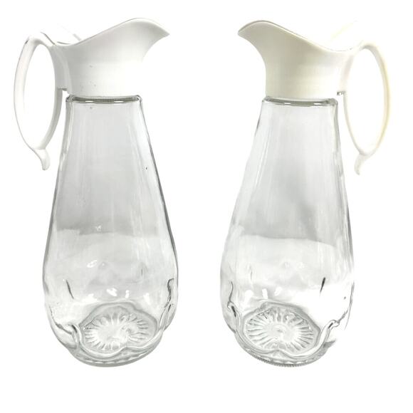 Log Cabin Vintage Glass Syrup Pitchers Flip Top Plastic Lids-Set of 2! - Picture 1 of 9
